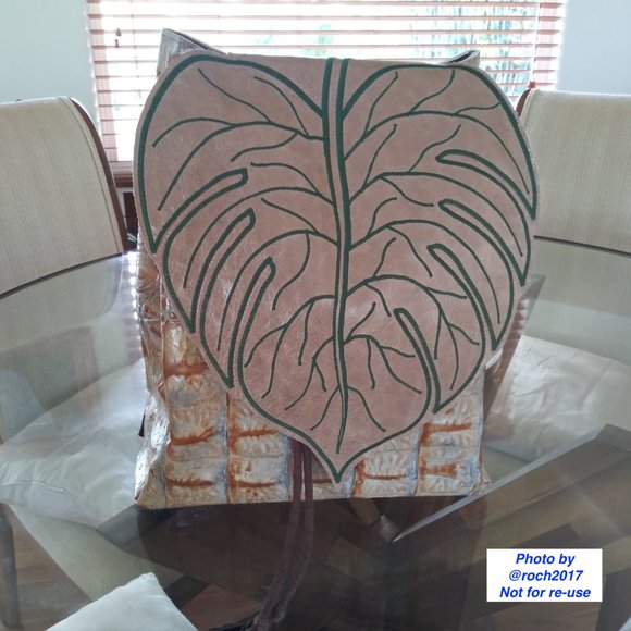 Monstera Leaf Leather Convertible Backpack - Picture 4 of 16